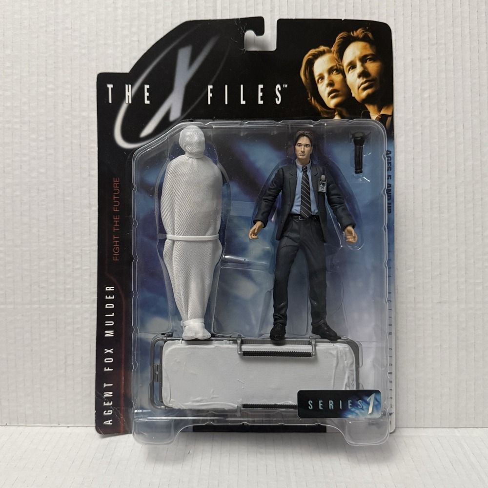 The X Files Agent Fox Mulder Action Figure McFarlane Toys Series 1 1998‎ New